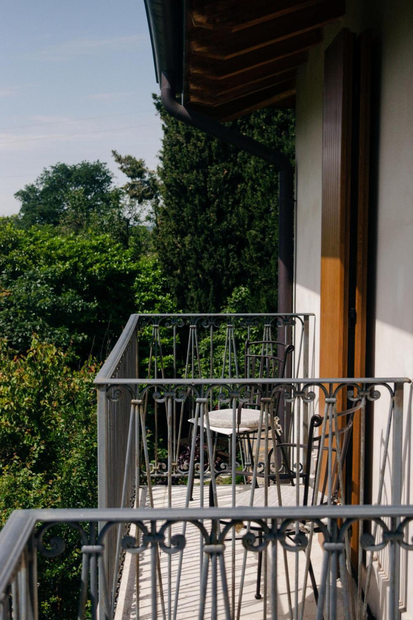 Rama Relais Bed & Breakfast Caprino Veronese Bagian luar foto