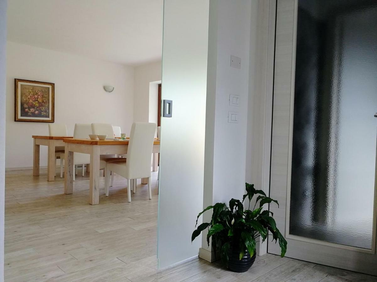 Rama Relais Bed & Breakfast Caprino Veronese Bagian luar foto